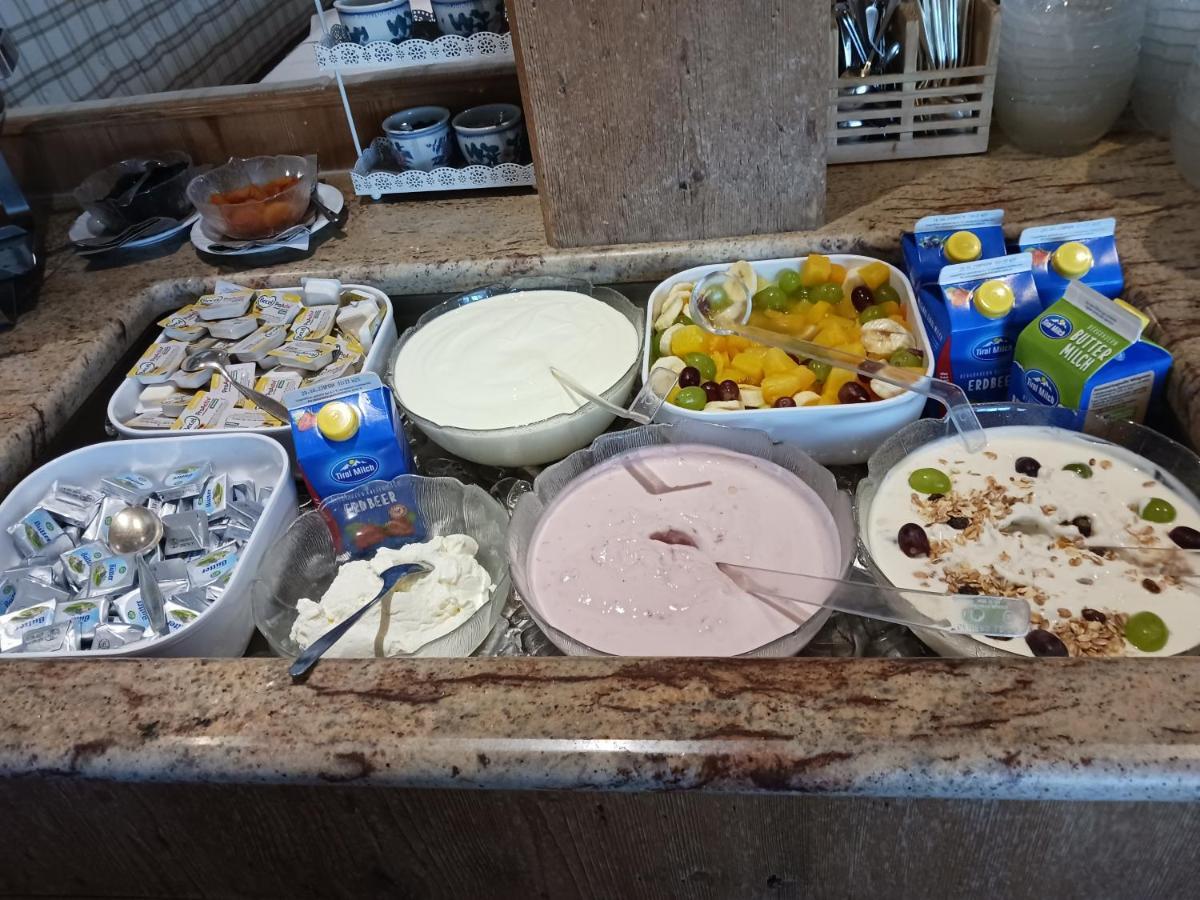 Hotel Habicht فلبمس المظهر الخارجي الصورة